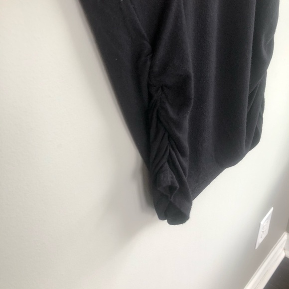 Chelsea & Theodore Black Top w/Bronze Studding S - Picture 3 of 5